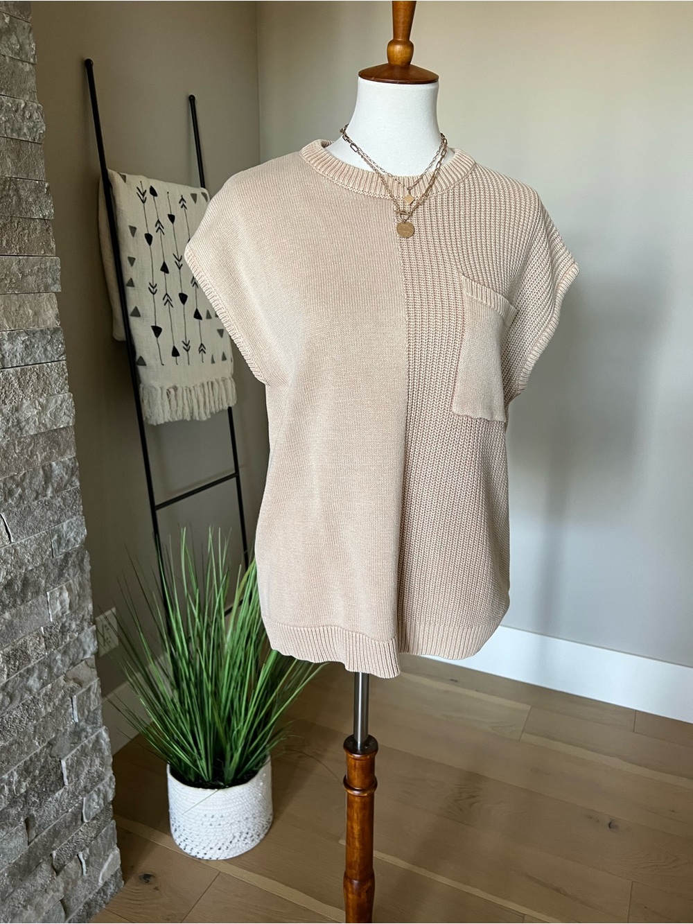 Neutral Beige Knit Sleeveless Pullover